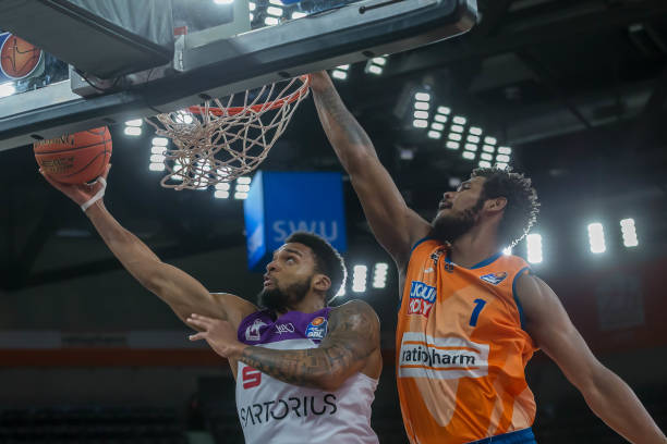 一场比赛中 一场比赛中